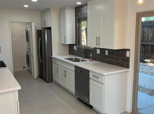 740 E Chuckwalla Rd APT D, Palm Springs, CA 92262