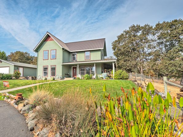 1023 Bigham Brown Rd Eagle Point Or 97524 Zillow