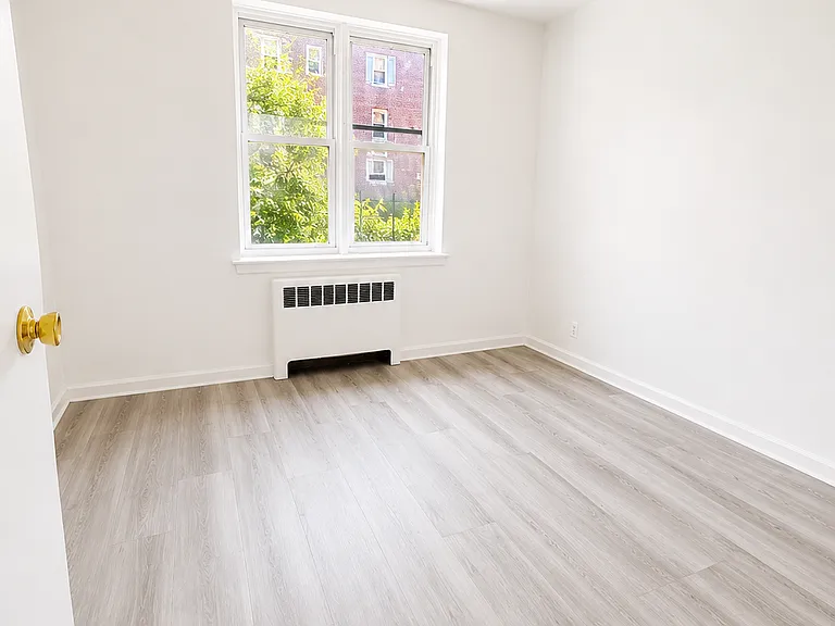 160 Ravine Ave #2D — Photo 10