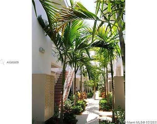2nd image of 1560 Pennsylvania Ave APT 218