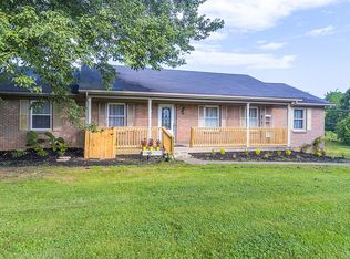 328 Peachtree Dr, Berea, KY 40403