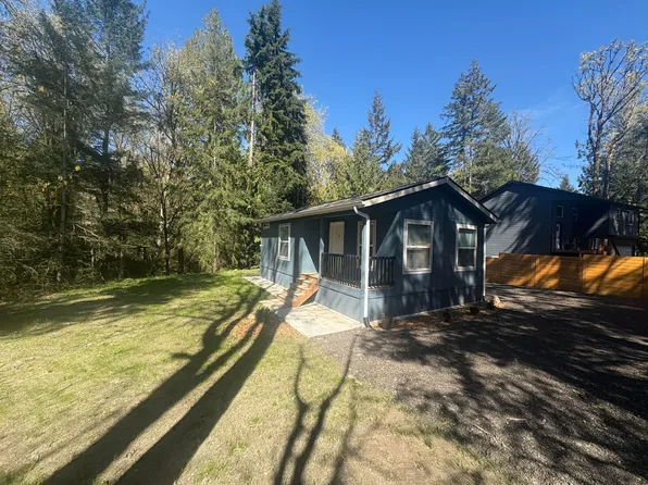 2995 Woods Rd E, Port Orchard, WA 98366