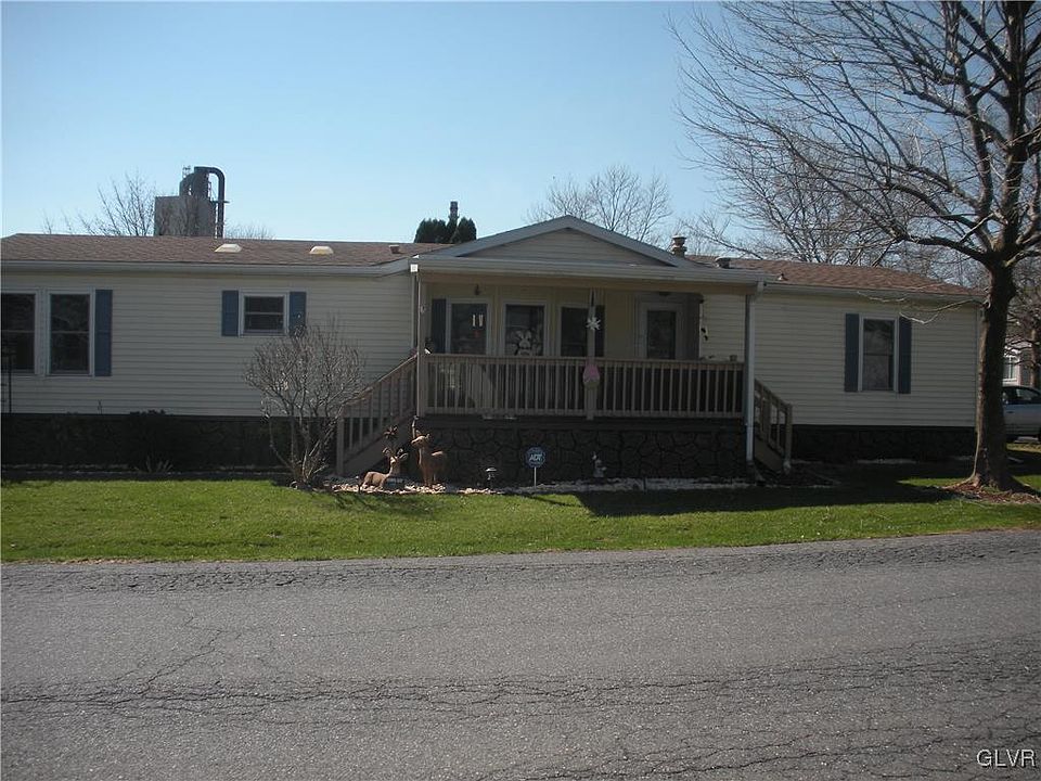1st image of 144 Bentwood Cir E