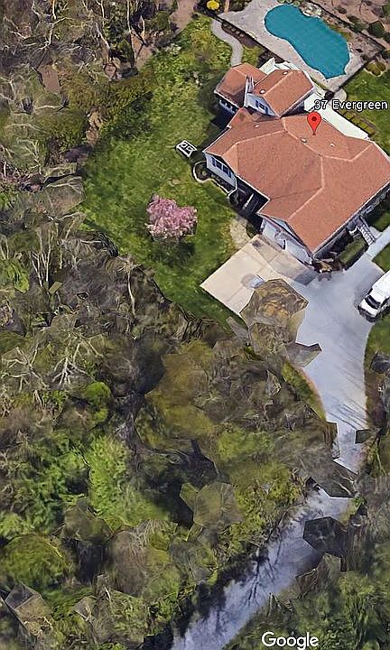 1st image of 37 Evergreen Ave