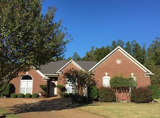 5190 Summer Mist Dr, Arlington, TN 38002