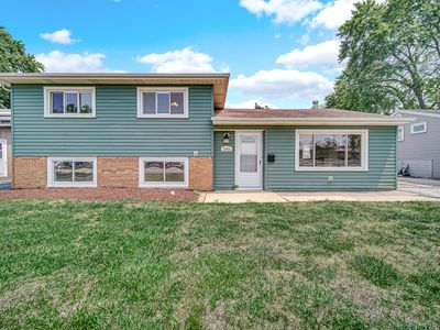 7949 Jackson Ave, Munster, IN, 46321