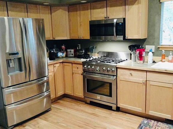 4th image of 505 Mineral Ave