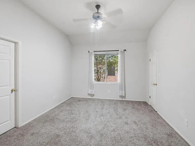 1108 Antelope Rdg — Photo 14