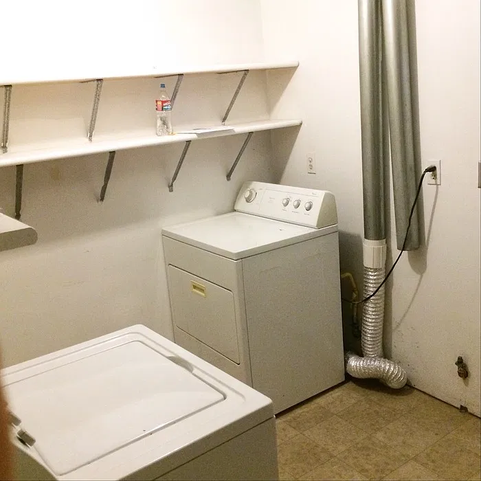 4 bed, 2.0 bath, 1904 sqft, $1,500 — Photo 4