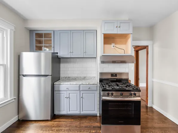 47-49 South St #1, Hartford, CT 06114