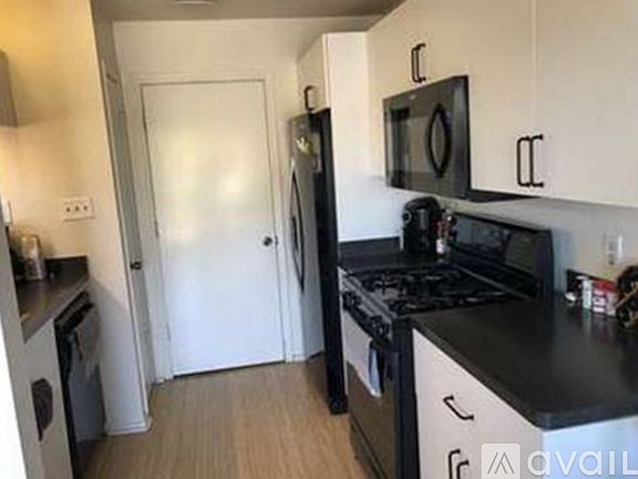 3rd image of 1128 Orchard Park Cir #1128
