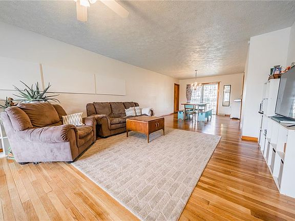 4th image of 123 Duff Dr