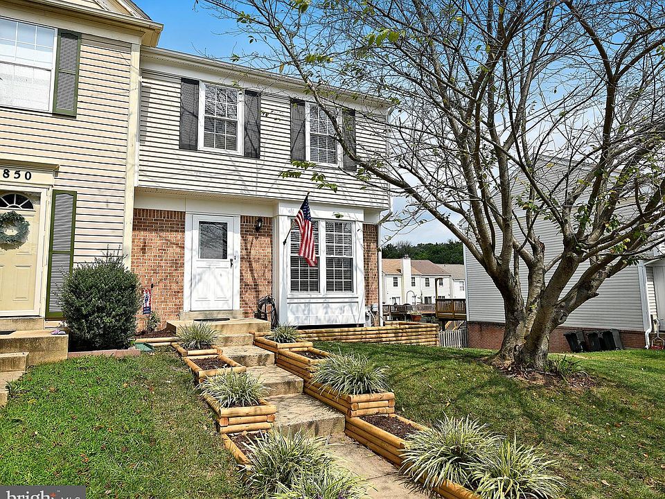 1st image of 1852 Bramble Brooks Ln