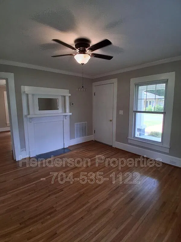 2 bed, 1.0 bath, 840 sqft, $1,600 — Photo 4