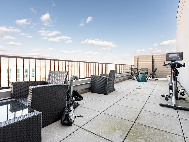 1780 Sheepshead Bay Rd #Penthouse 6 — Photo 12
