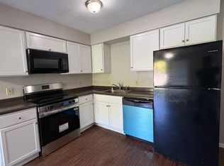 108 E Cedar St #1, Arlington, TX 76011