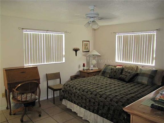 4th image of 1438 Croydon Dr