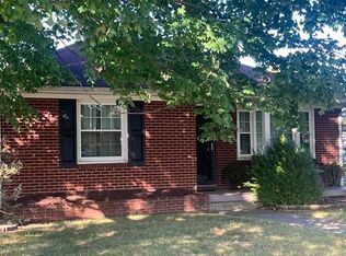 755 Canterbury Rd, Owensboro, KY 42303