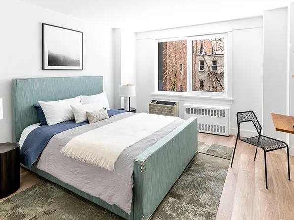 340 East 34th Street image 6 of 11