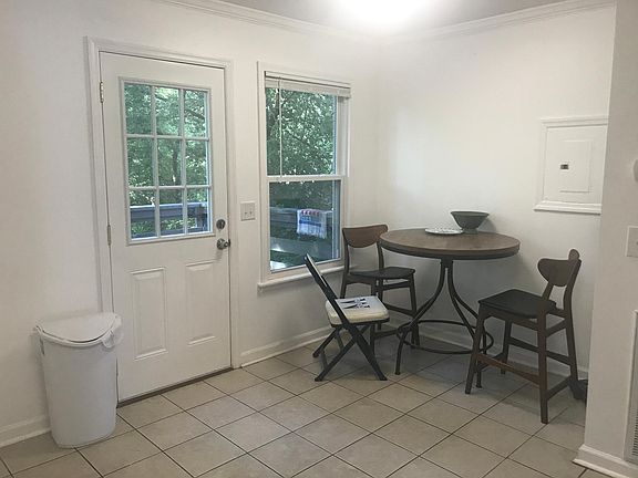 Dining space in kitchen
