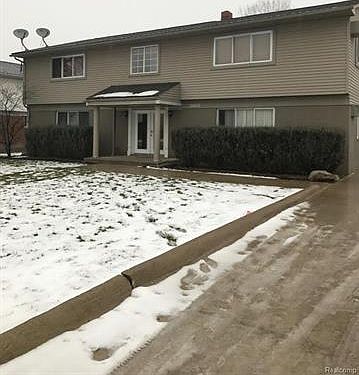 1st image of 38550 Meadowdale St