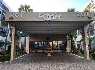201 178th Dr APT 231, Sunny Isles Beach, FL 33160