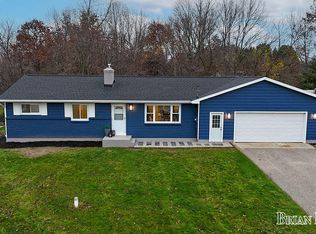 9777 Myers Lake Ave NE, Rockford, MI 49341