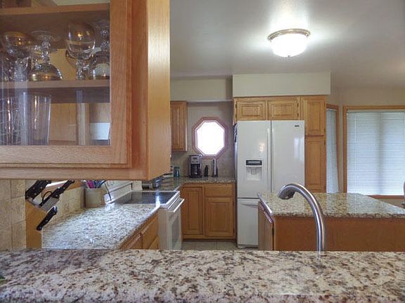 4th image of 4021 W Jerelin Dr