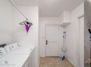 524 4th Ave, Arvin, CA 93203