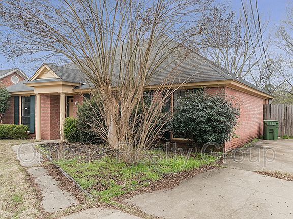 3rd image of 6533 Morning Glory Ct