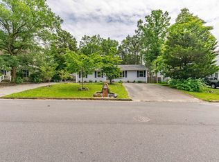 1047 Whitecap Ave, Manahawkin, NJ 08050