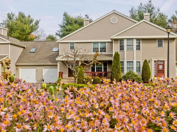 1206 Meadowview Drive #1206, East Windsor, CT 06088