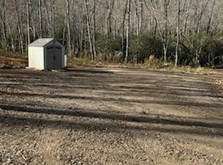 391 Bynum Penland Rd, Hayesville, NC 28904