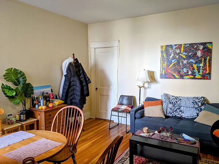 16 Fuller St #9 — Photo 5
