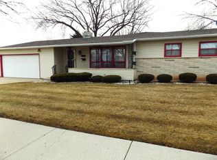 1708 S 25th St, Manitowoc, WI 54220