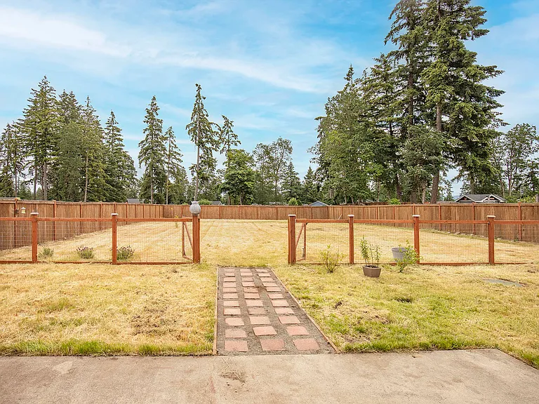 111 Carver Walk SE — Photo 21