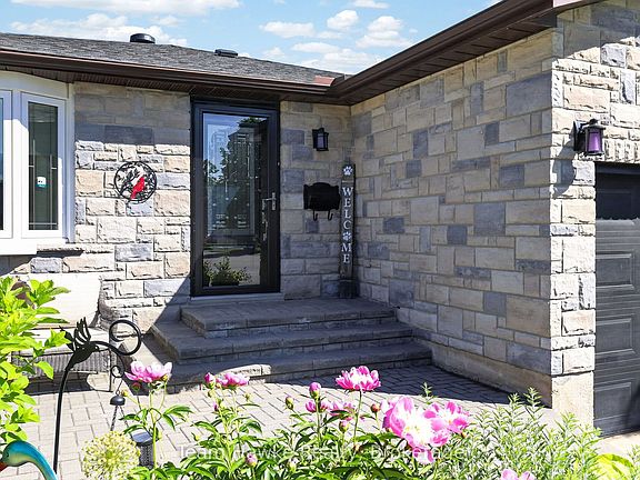 4th image of 400 Galloway Blvd