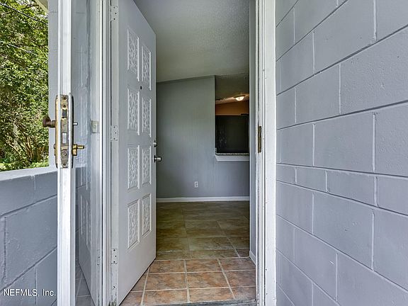 3rd image of 6775 GASPAR Circle E