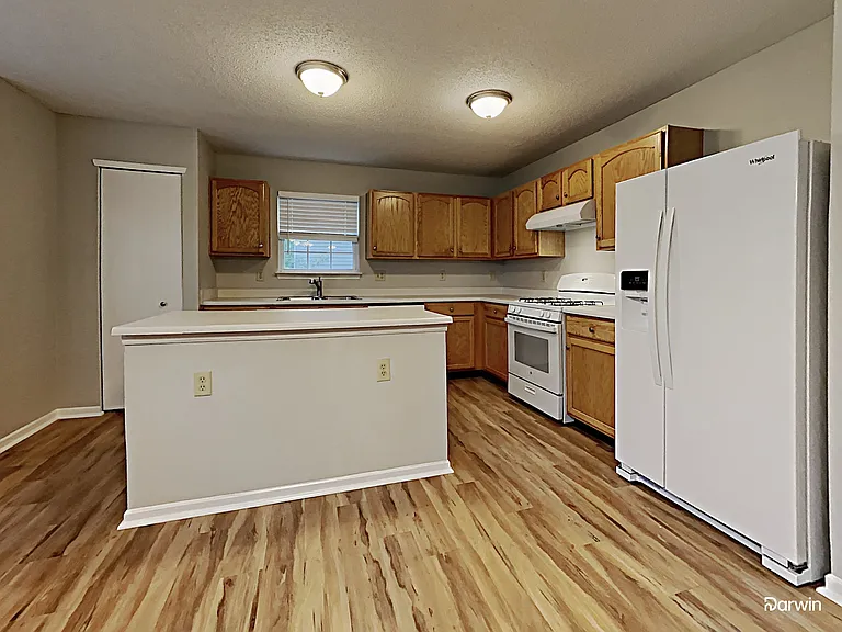 10422 Mohawk Trl — Photo 4