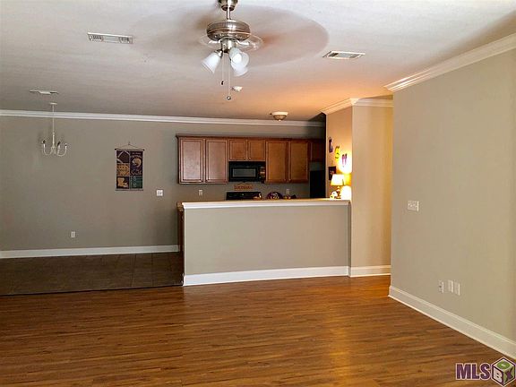 4th image of 900 Dean Lee Dr #908