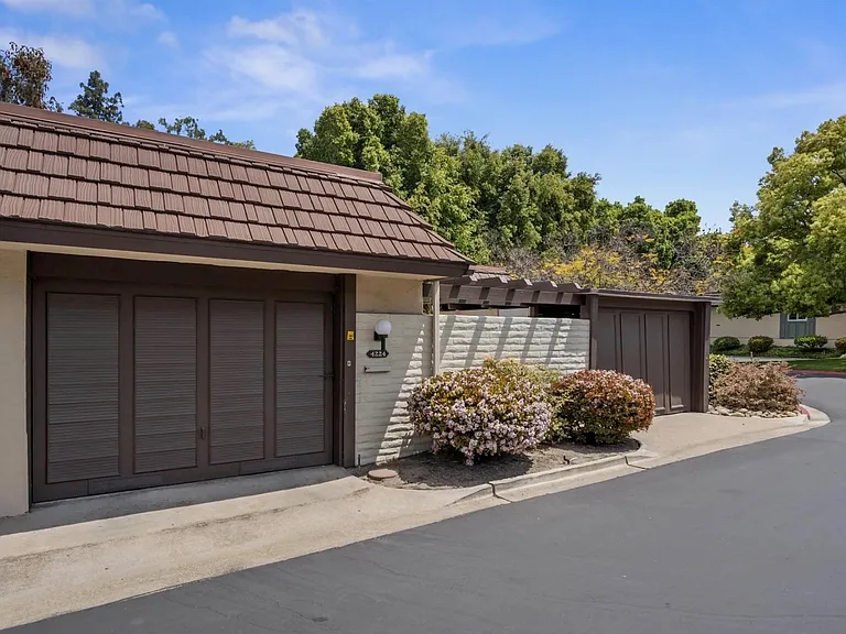 4224 Collwood Ln — Photo 7