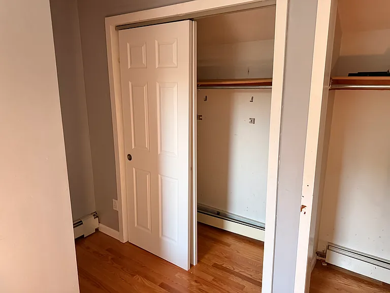 37 Isabelle Dr — Photo 44