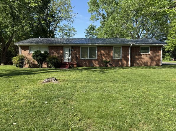 1302 Old Estill Springs Rd, Tullahoma, TN 37388
