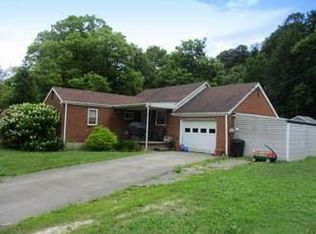 2030 Big Sewickley Creek Rd, Sewickley, PA 15143