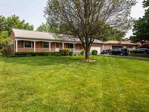 2nd image of 942 Poling Dr