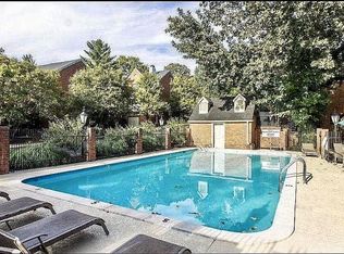216 Westchase Dr, Nashville, TN 37205