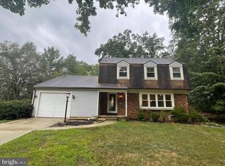 2 Doncaster Rd, Cherry Hill, NJ 08003