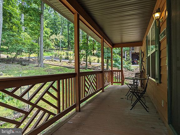 2nd image of 190 Shenandoah Valley Dr