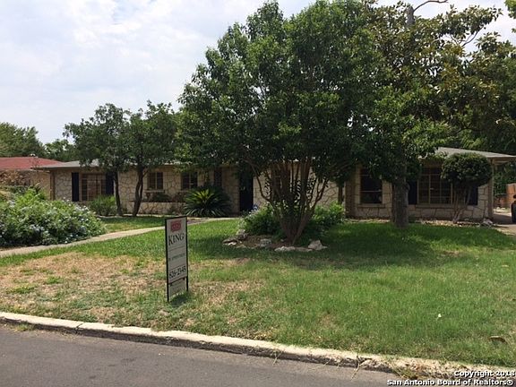 2nd image of 2318 W Gramercy Pl