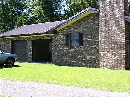 Side View Looking @ Garage